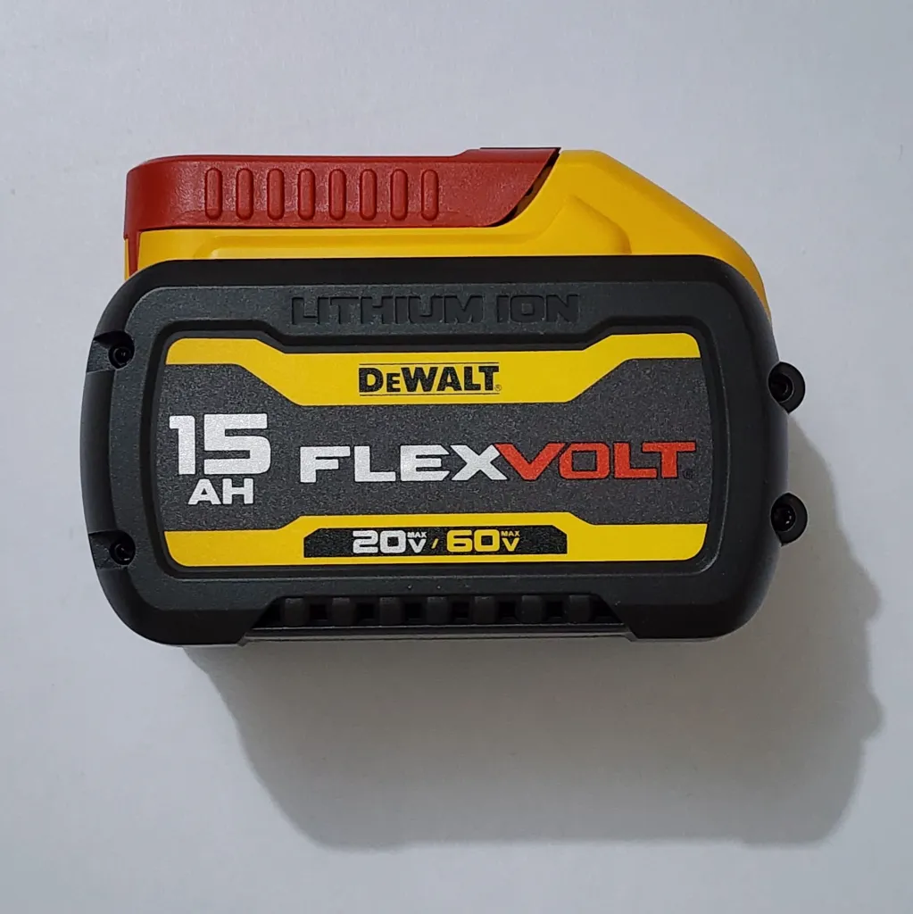 dcb615 battery pakistan.webp