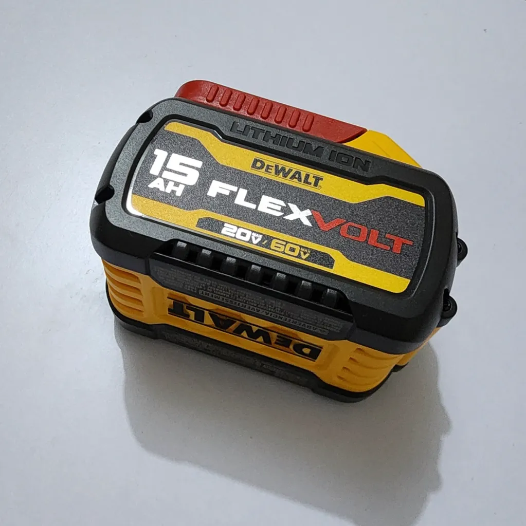 DEWALT DCB615 20V/60V MAX FLEXVOLT 15.0Ah Battery | Compatible with DeWalt 20V & 60V MAX Tools | PKZON Pakistan